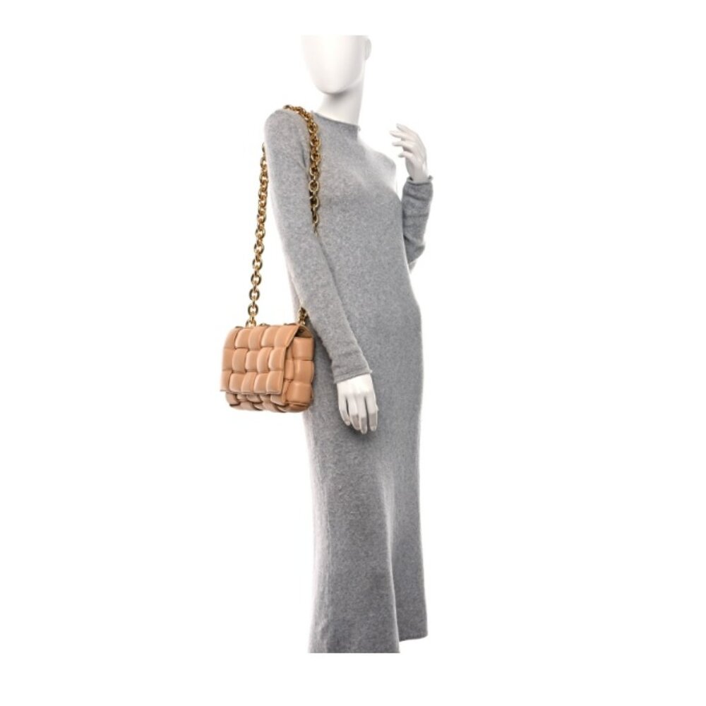 Bottega Veneta Padded Cassette Shoulder Bag in Beige with Gold Chain - Picture 2 of 14